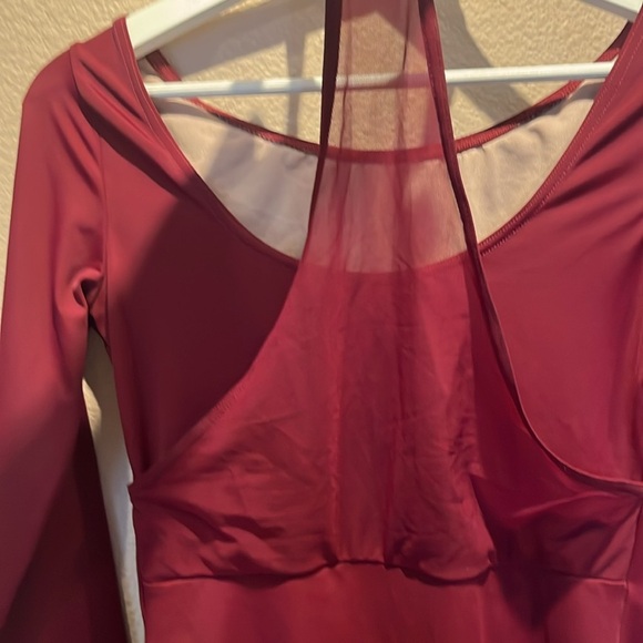 Balera Women’s Adult Burgundy Leotard with neck piece and back mesh detail Large - Picture 8 of 11